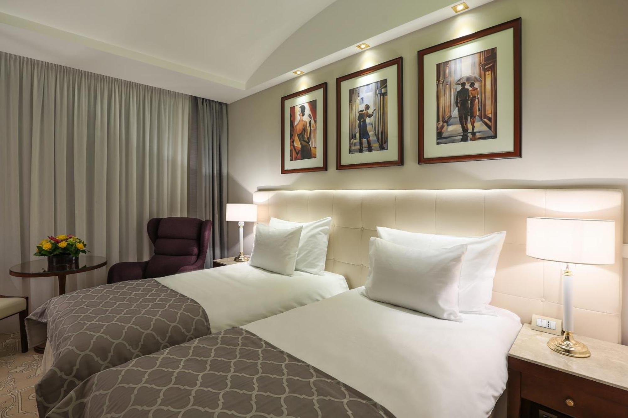 Hotel International Iasi Cameră foto