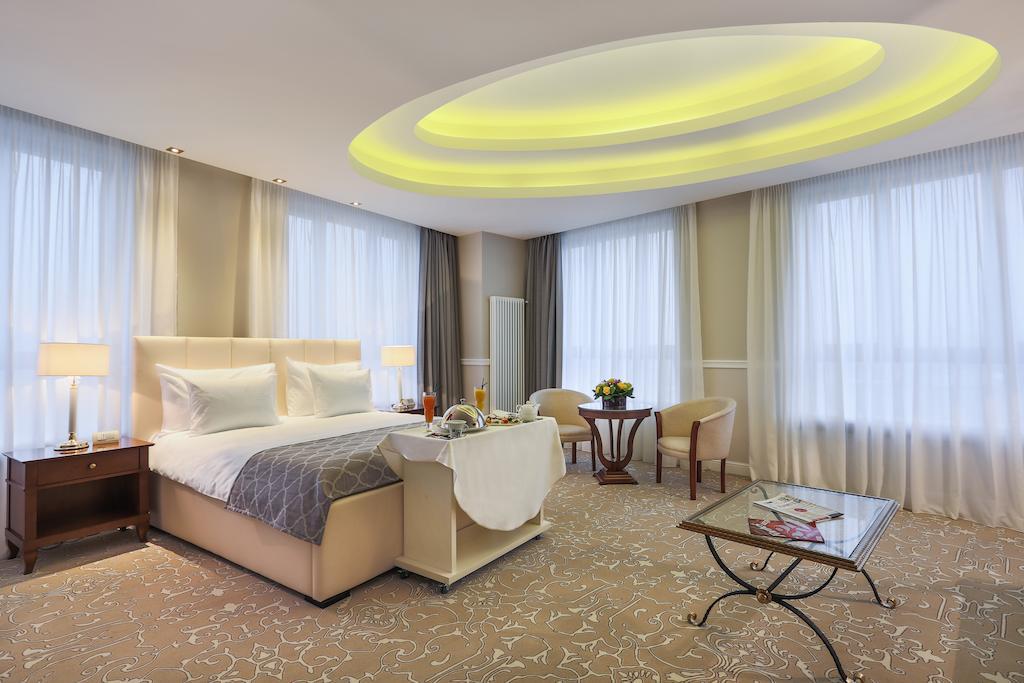 Hotel International Iasi Cameră foto